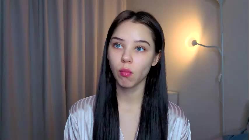 slyshypie Adult Chat December 8, 2025