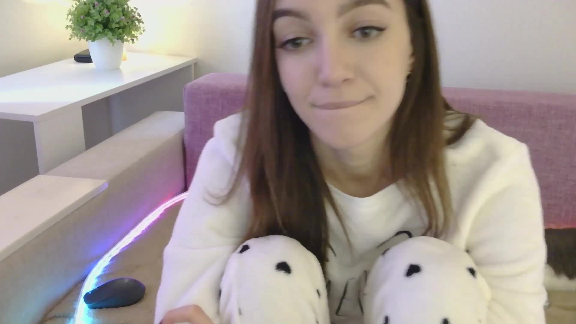 NotSoSweetDasha Adult Chat December 8, 2025