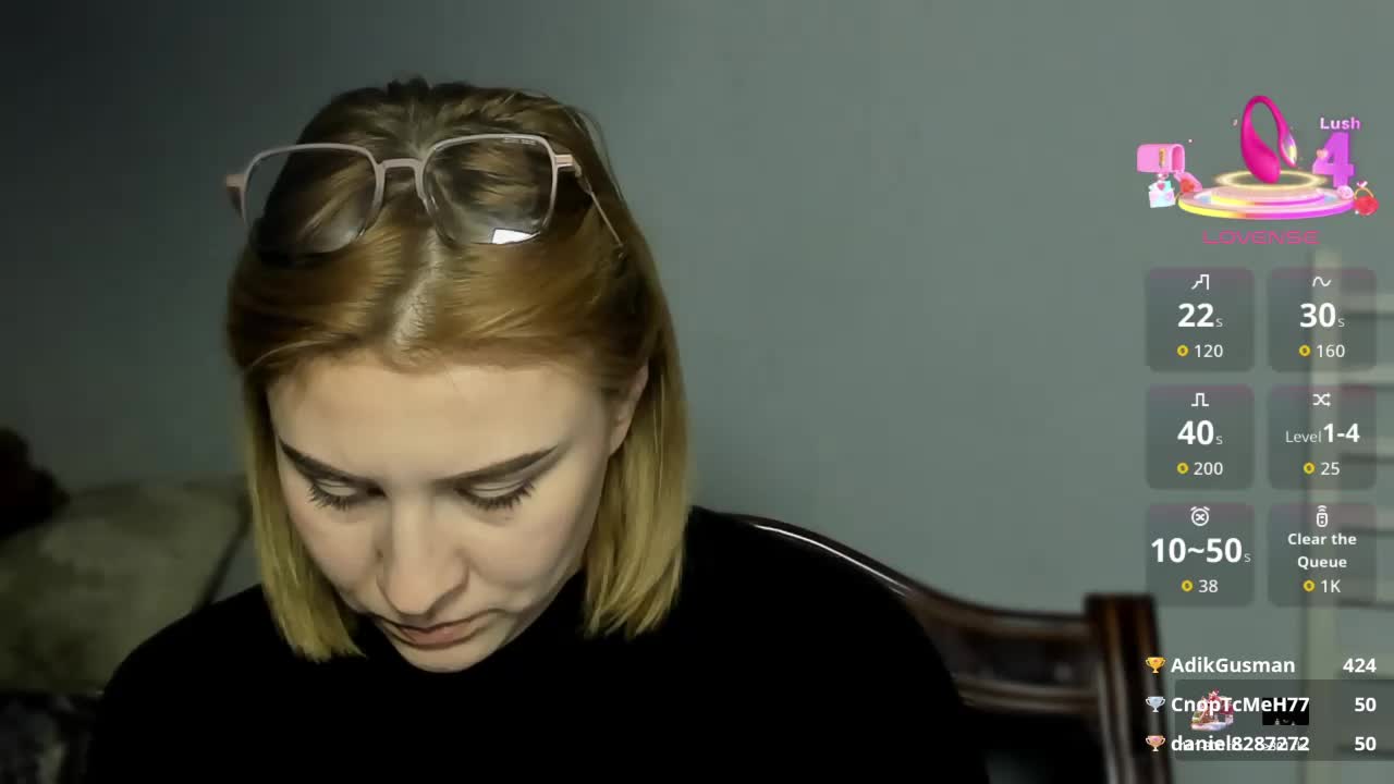 KissyKristy Adult Chat December 8, 2025