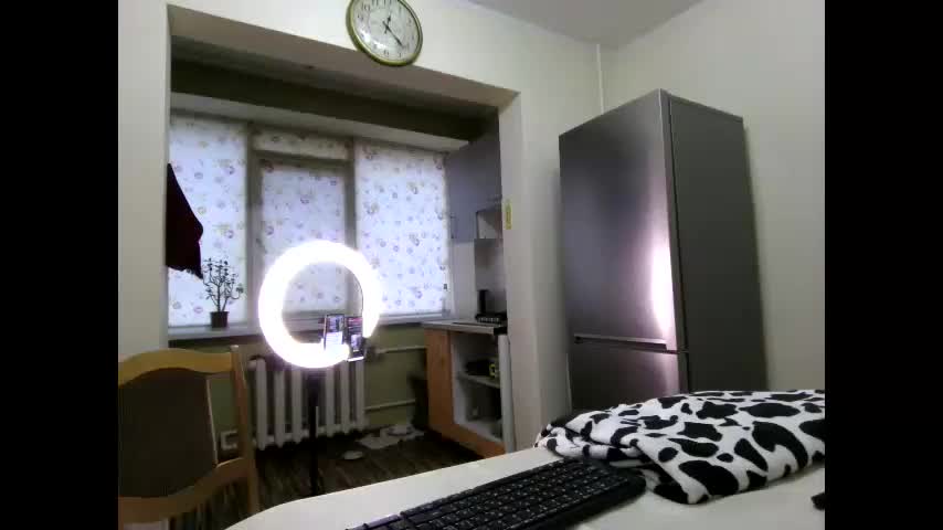 best_ass2000 Adult Chat December 8, 2025