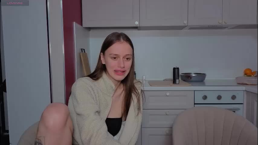 ihavepaws33 Adult Chat December 8, 2025