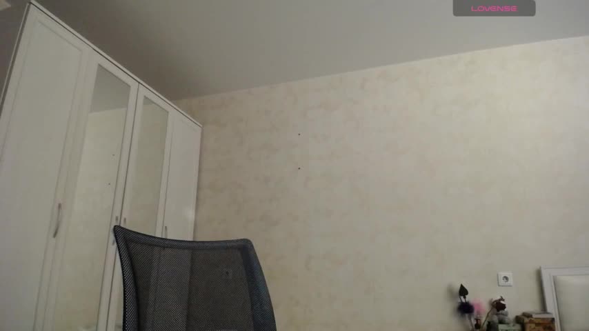 VENUS_G Adult Chat December 8, 2025