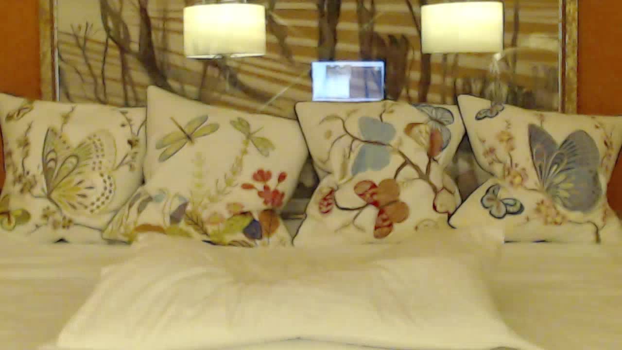 Lora8888 Adult Chat December 8, 2025