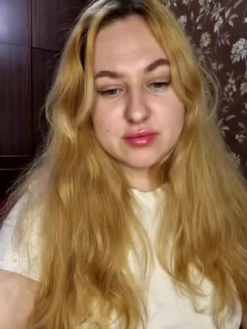 LianaJu Adult Chat December 9, 2025