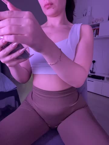 girlsz_ Adult Chat December 9, 2025