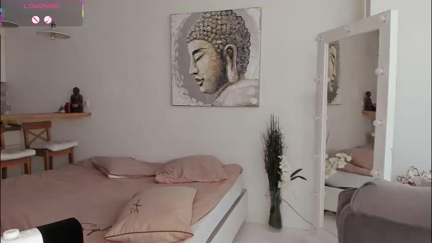 lili_and_niki Adult Chat December 9, 2025