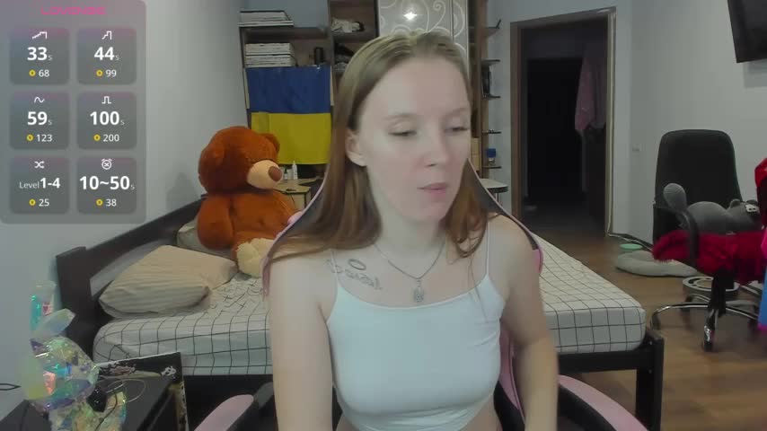Mary_Blu Adult Chat December 9, 2025