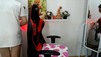 Lucky_Lana Adult Chat December 9, 2025