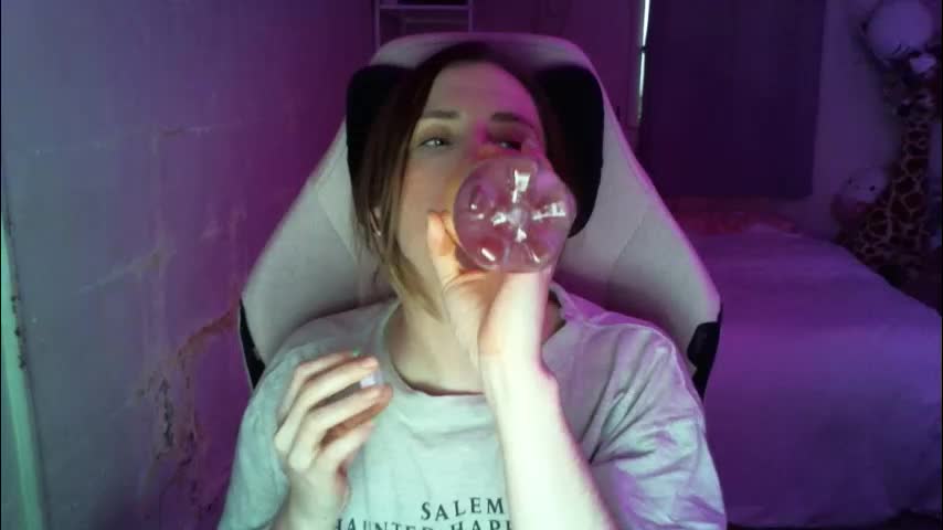 fluxsux Adult Chat December 9, 2025