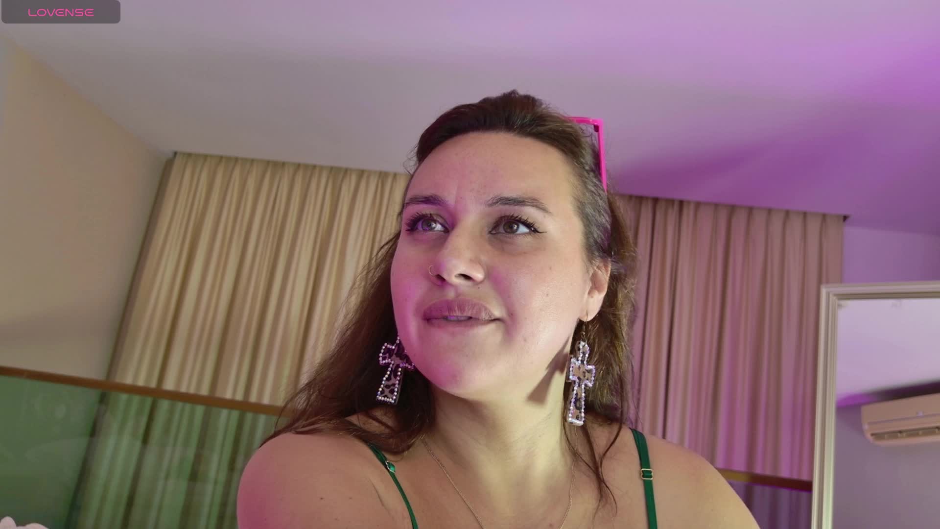 AminaLush Adult Chat December 9, 2025