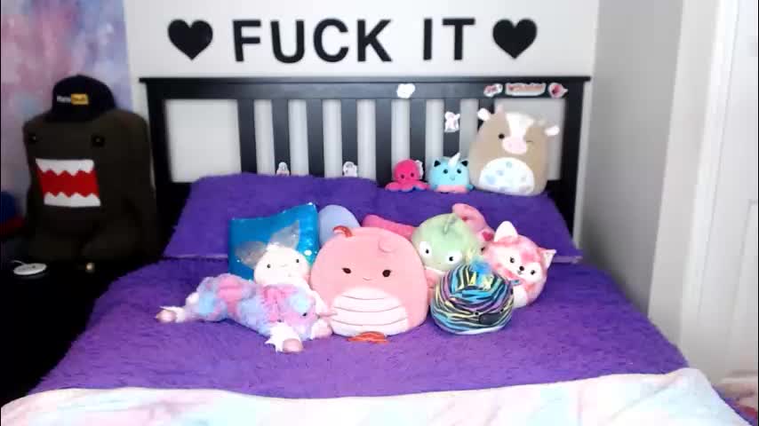 mackenziewolfe Adult Chat December 9, 2025