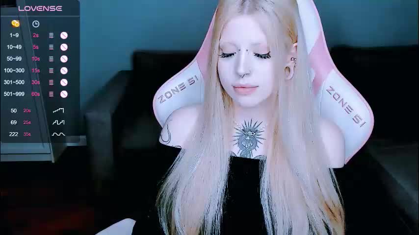 succubus_leslie Adult Chat December 9, 2025