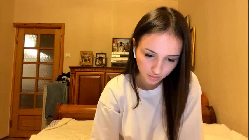 elizabethrabin Adult Chat December 8, 2025