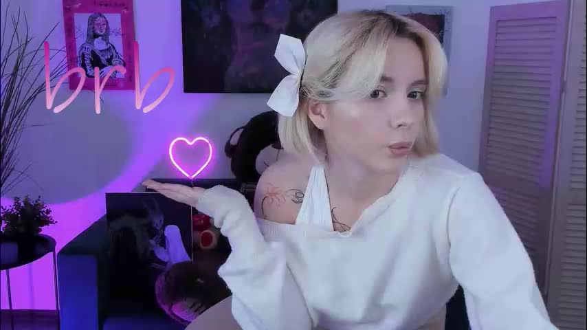 aurorawrenfield Adult Chat December 9, 2025