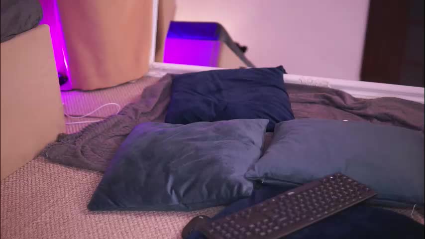 chloeobrilx Adult Chat December 9, 2025