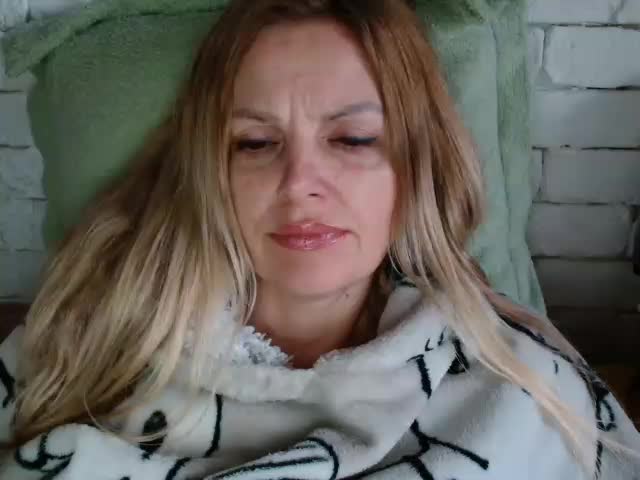 Angel_girllovemy Adult Chat December 9, 2025