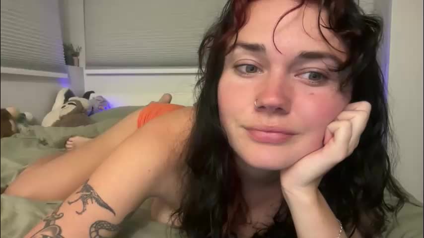 queencassidyy Adult Chat December 9, 2025