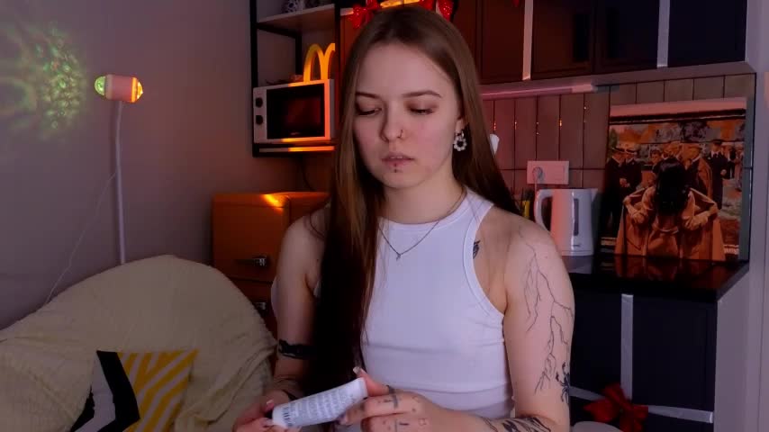 doll_lol_ Adult Chat December 9, 2025