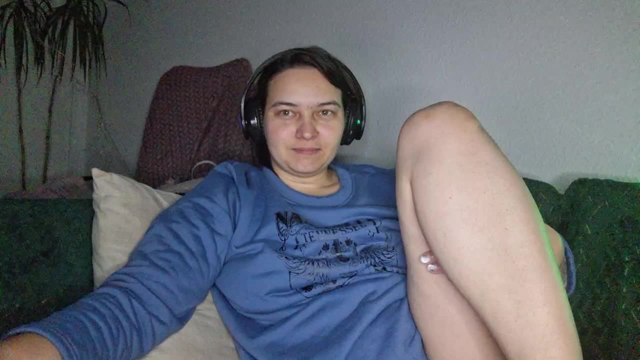 CyndeeWinter Adult Chat December 9, 2025