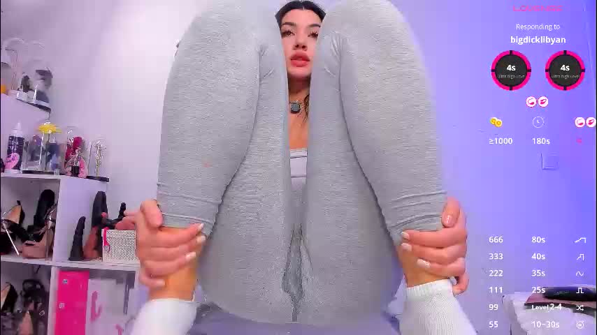 dakota_blare Adult Chat December 9, 2025