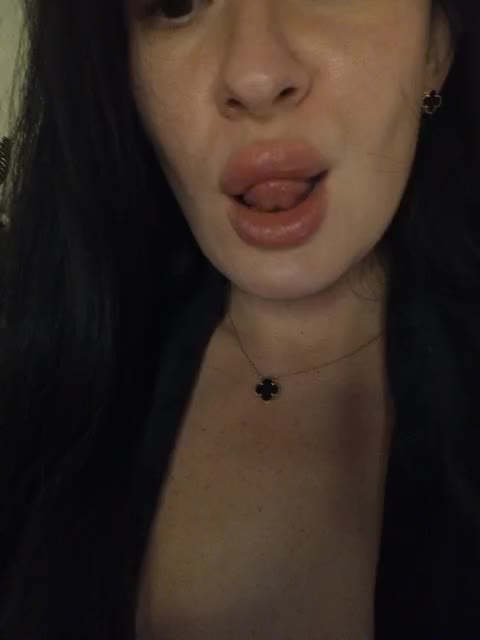 Black_chick Adult Chat December 9, 2025