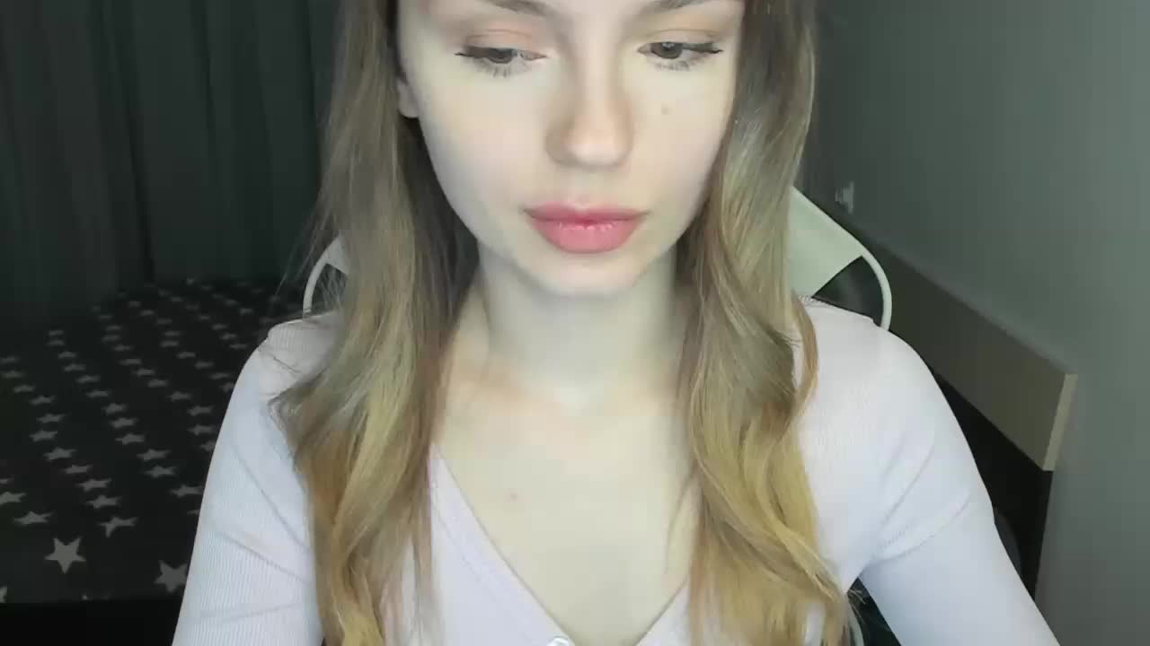 EmiMe Adult Chat December 9, 2025