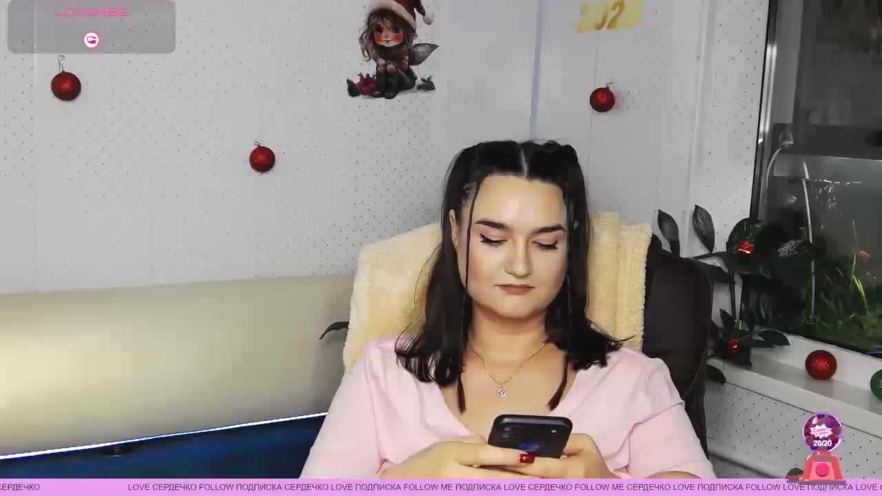 LinaCrave Adult Chat December 9, 2025