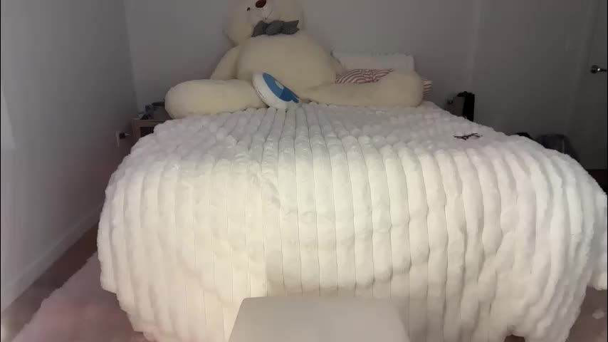 ellieluvs Adult Chat December 9, 2025