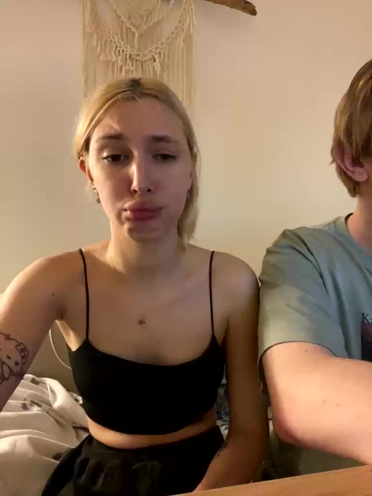 lina_wap Adult Chat December 9, 2025