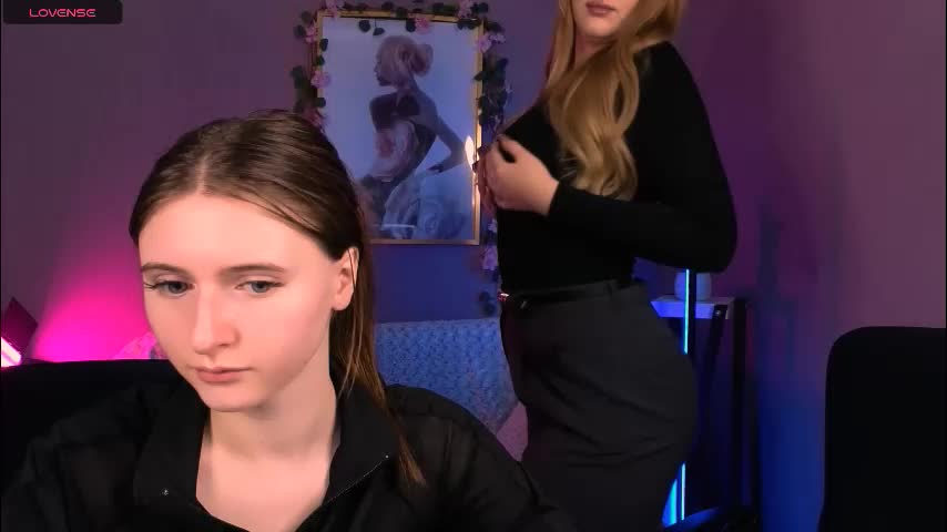 nekky_mouse Adult Chat December 9, 2025