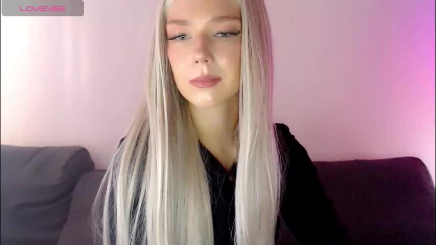 pervyblonde Adult Chat December 9, 2025