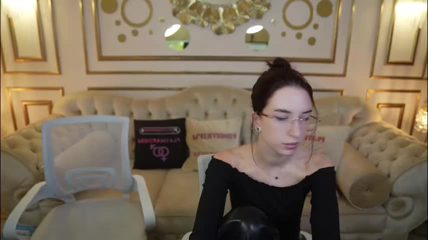 anabel_team054 Adult Chat December 9, 2025