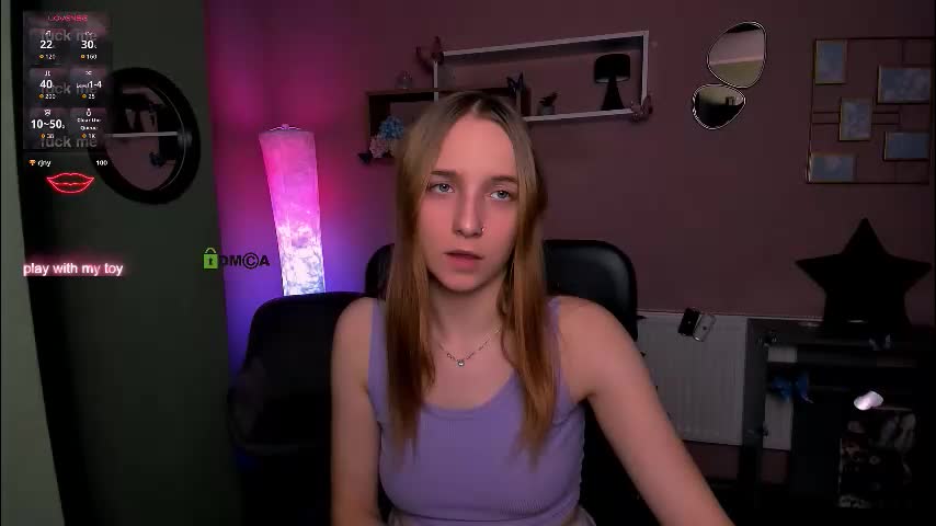 rebecca_smile_ Adult Chat December 9, 2025