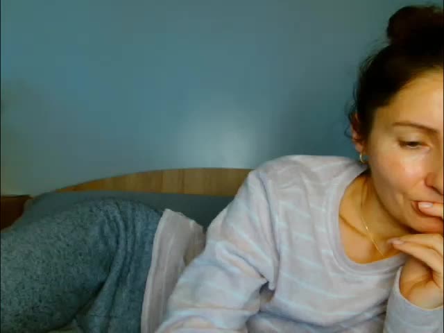 Irina9793 Adult Chat December 9, 2025