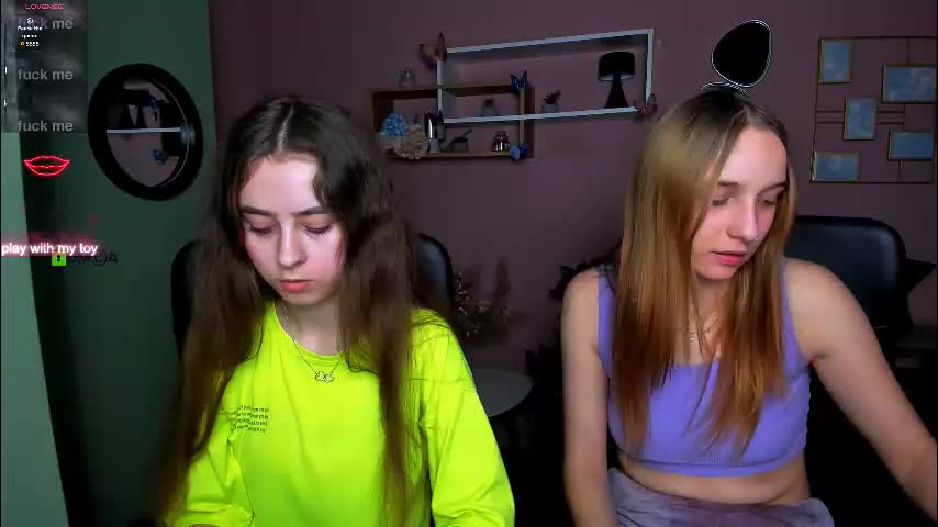 rebecca_smile_ Adult Chat December 9, 2025