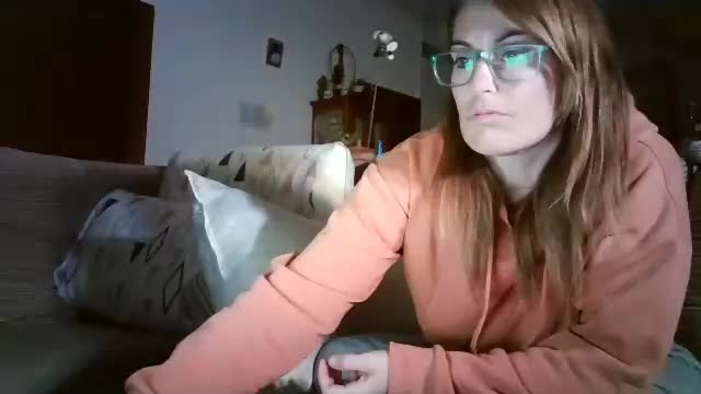 lolahueso Adult Chat December 9, 2025