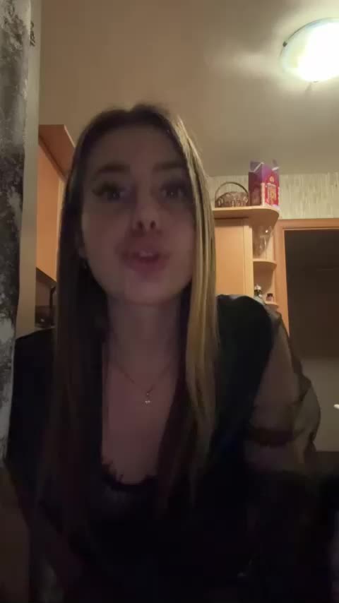 LizaModel Adult Chat December 9, 2025