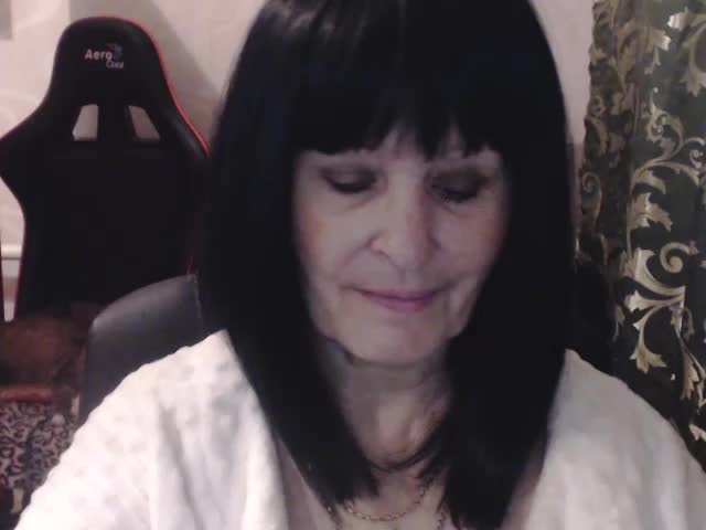 KatarinaGloss Adult Chat December 9, 2025