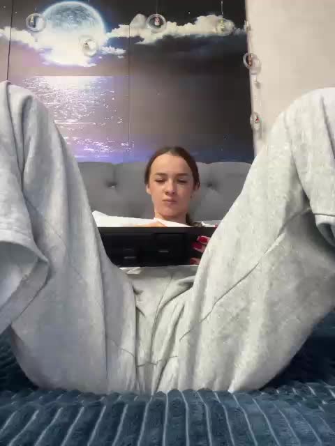 -Sexy_Hot_Angel- Adult Chat December 9, 2025