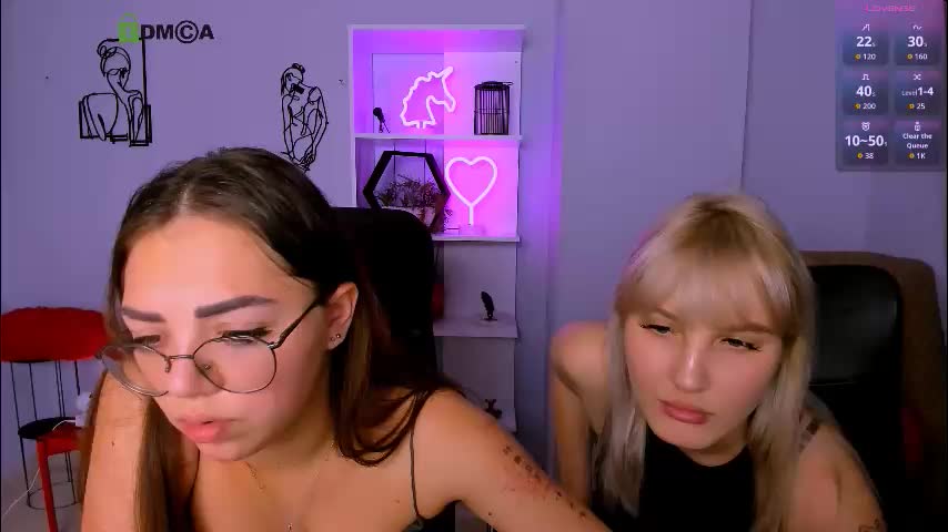 kiki_swan Adult Chat December 9, 2025