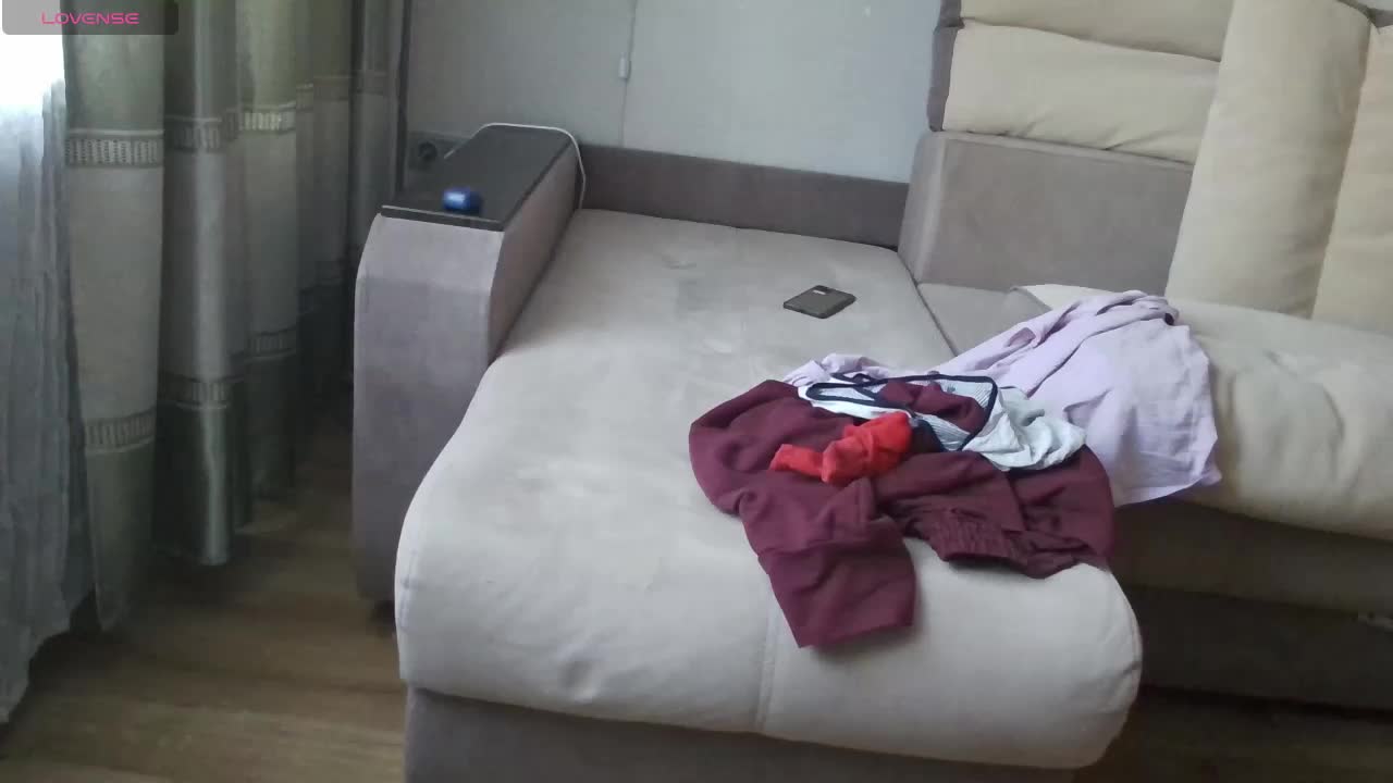 Milaa1998 Adult Chat December 9, 2025