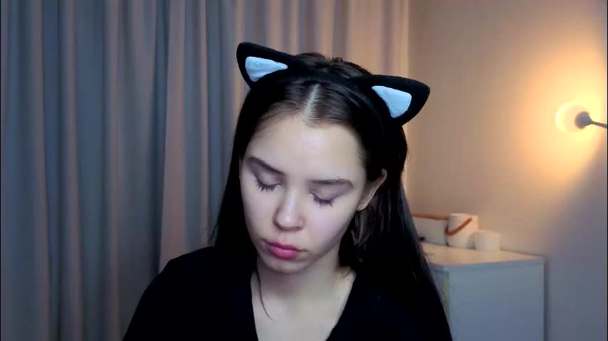 slyshypie Adult Chat December 10, 2025