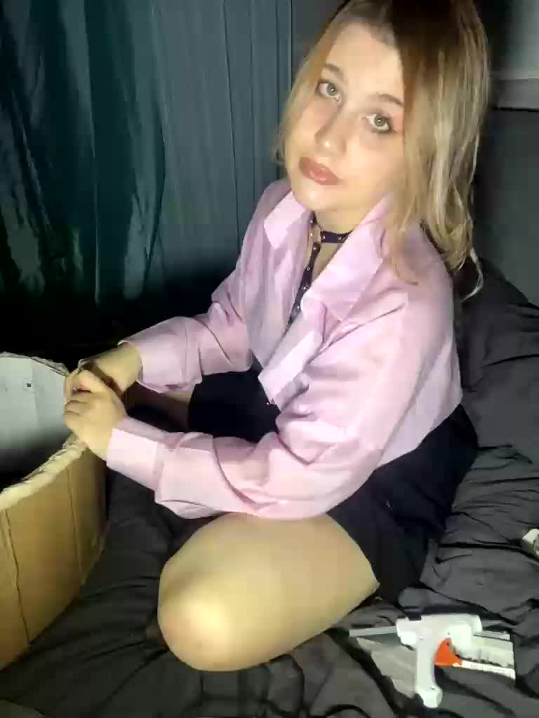 HumbleBlossom Adult Chat December 10, 2025