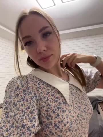 KitFox Adult Chat December 10, 2025