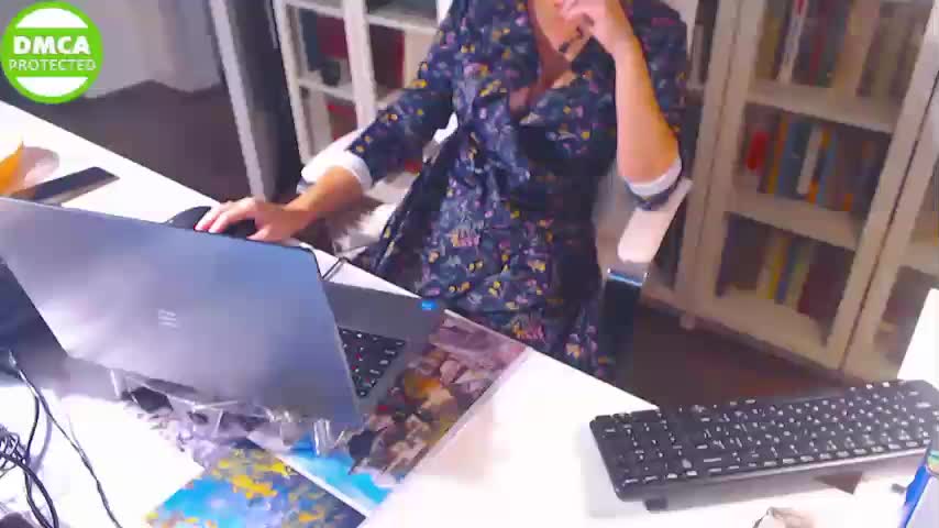 _Angelina_ Adult Chat December 10, 2025