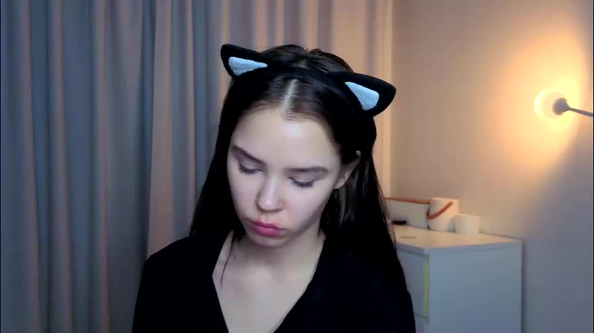 slyshypie Adult Chat December 10, 2025