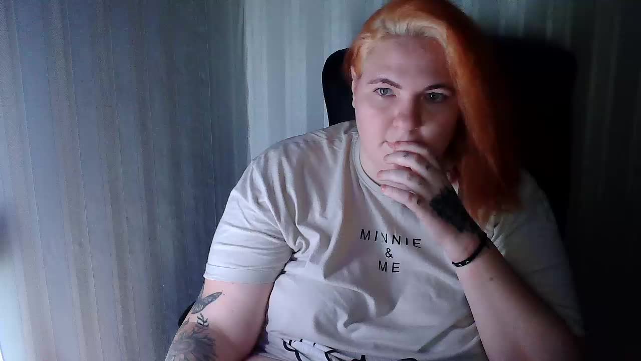 XLisaBlueX Adult Chat December 10, 2025