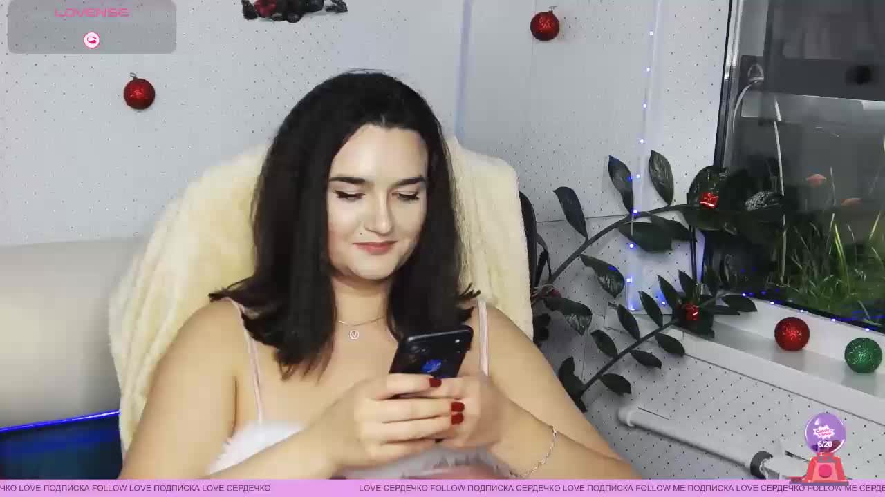 LinaCrave Adult Chat December 10, 2025