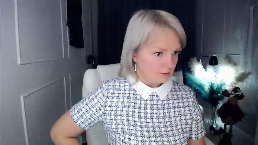 emmmam Adult Chat December 10, 2025