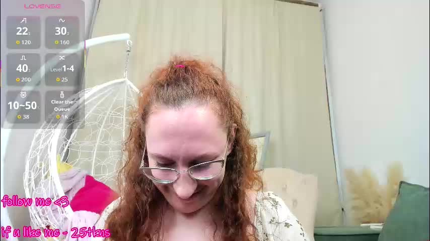 ellie_coy_ Adult Chat December 10, 2025